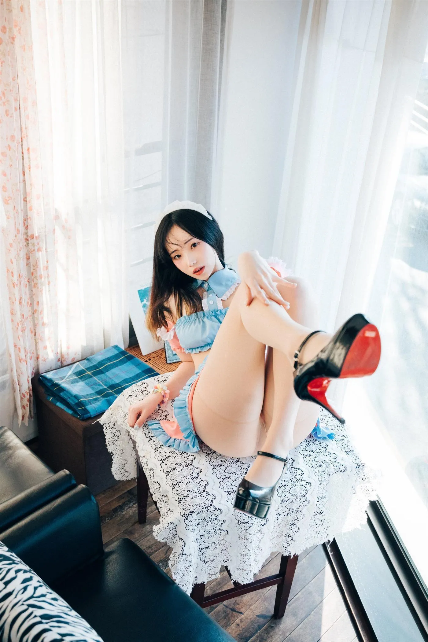 Bambi밤비 – NO.88 [Loozy] Cafe Alba[22] [53P]插图7